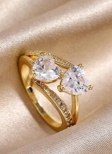Zirkonia Herz Dekor Ring für Frauen als Gif - Bild 1 von 5