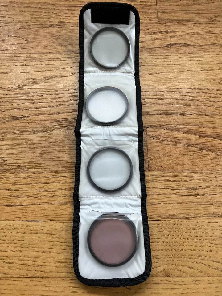 (4) Camera Lens Filters Vivitar HOYA Rolev: Cross Screen/FL-DAY/Haze/Soft Focus - Image 1 of 4