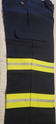 Men's Red Kap High Visibility Cargo Pant size 32 - Image 1 of 4