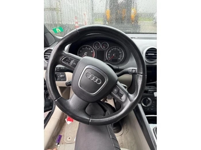 Centralina airbag Audi A3 Cabriolet 8P P23689578 - Immagine 1 di 1