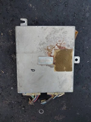 Isuzu 1988 1989 camioneta motor 2,3 L MT ECM ECU 8943368190 Foto 1 de 4
