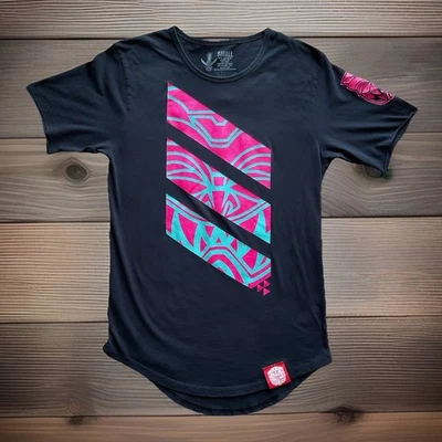 THE PINEAPPLE CLAN Hawaii Aloha Black T-Shirt Round Hem Graphic Print Women’s S - Image 1 of 4