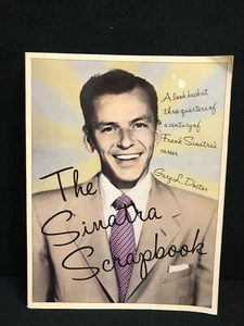 The Sinatra Scrapbook Paperback Book by Gary Doctor (1991) - Imagen 1 de 9
