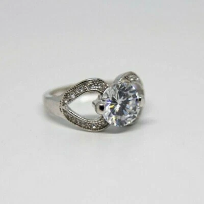 Новый Avon Francesca CZ сердце / свадьбы / коктейльное кольцо - Sz 5 6 7 8 9 10 или 11 - Изображение 1 из 4