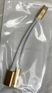 Samsung Headphone Adapter, 2 in 1 USB C to 3.5mm Aux Audio Jack Gold not 4 S23 - Picture 1 of 4