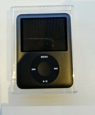 Apple iPod Nano 3. Generation 8GB Black Rare 3G 2007 P/386X5YXX Bundle - Image 1 of 4