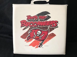Vintage Tampa Bay Buccaneers Stadion Sitzkissen mit Logo - 15x14 Zoll, 1997 - Bild 1 von 10