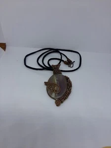 ABALONE PENDANT & NECKLACE    GORGEOUS copper  WIRE WRAPPED SHELL  Dominican  - Picture 1 of 9