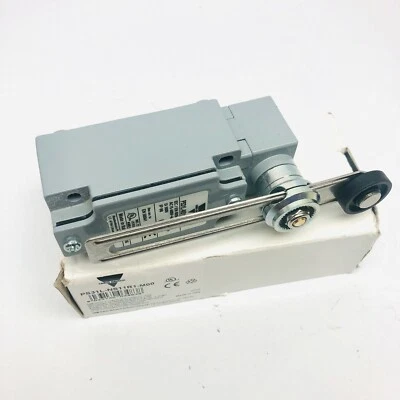 INTERRUPTOR LIMINT PS31L-NS11R1-M00 AC 15 400V -4A Foto 1 de 4