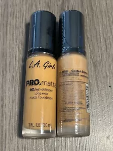 Lot of (2) - L.A. GIRL Pro Color Foundation GLM680 GOLDEN BRONZE - 1 fl oz - Picture 1 of 1
