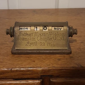 Vintage Messing rollender ewiger Kalander graviert 1956 Shamokin Kapitel UCVL PA - Bild 1 von 6