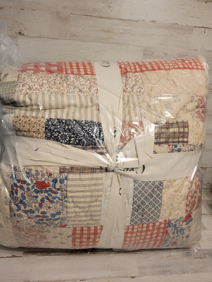 GreenRow Betty Remnant Patchwork Quilt Twin 86 X 86  Williams Sonoma  - Image 1 of 1