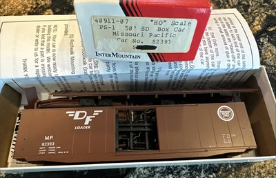 Intermountain Railway HO Kit #40911-07 PS-1 50' Box Car Missouri Pacific #82393 - Image 1 of 3