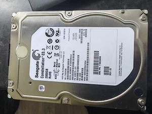 SEAGATE Constellation ES3 3.5" 2TB SAS Hard Drive XXXX ( 20 Pcs Available) - Afbeelding 1 van 2
