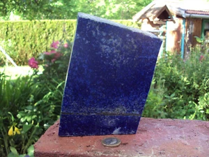 wunderschöne Lapislazuli Skulptur blau edle Deko Heilstein 2,1kg - Picture 1 of 10