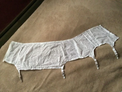 Crown-ette talla 42/6X blanco deshuesado gancho lateral 4 liguero estilo 4731 nuevo sin etiquetas Foto 1 de 4