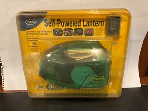 Lampe lanterne solaire auto-alimentée Freeplay Clear Wind Up Crank voir à travers vintage - Photo 1/7