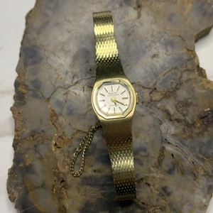 Women’s Bulova Gold Played Watch! #10 - Picture 1 of 2