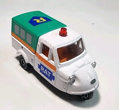 Takara Tomy Tomica White Daihatsu Midget RAT 1/50 Diecast/Plastic HTF  - Image 1 of 4