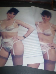 2 1980's original vintage glamour stockings model photograph 10 x 6'inch - Picture 1 of 1