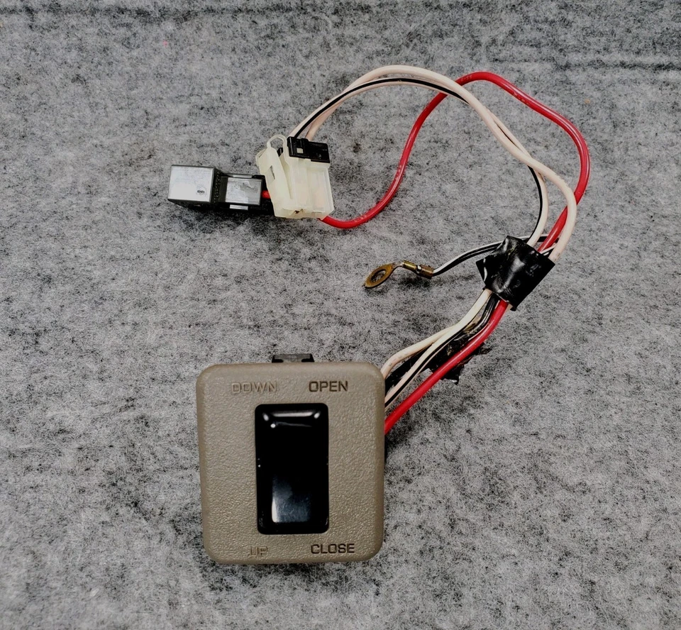 1995 1996 1997 NISSAN 200SX SENTRA INTERRUPTOR DE CONTROLE TETO SOLAR TETO LUNAR FABRICANTE DE EQUIPAMENTO ORIGINAL CINZA - Imagem 1 de 4