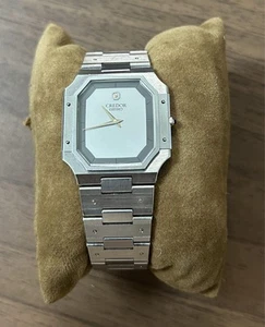 Reloj Seiko Credor 9300 5050 Cuarzo SS Dos Tonos Esfera Gris 29mm Vintage Japón - Imagen 1 de 12
