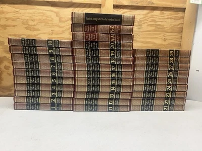 Funk and Wagnalls Encyclopedia 1980s Complete Set 1-29 & Dictionary 1,2 + Extra - Image 1 of 4