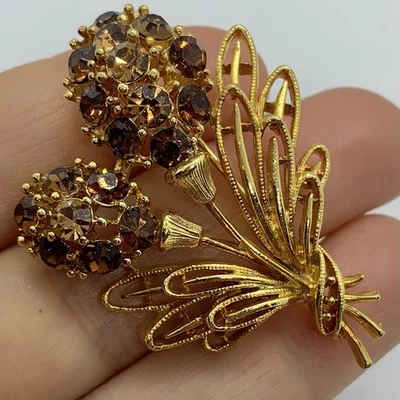Vtg Lisner Rhinestone Flower Bud Brooch Gold Plate Signed Brown Root Beer Signed - Image 1 of 4
