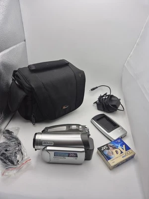 Panasonic NV-GS27 Handheld MiniDV Camcorder Silver - Excellent Condition  - Image 1 of 4