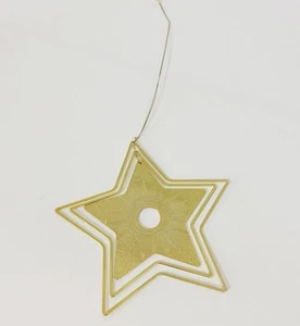 Breloque étoile cosmétique dorée (grande taille) - Photo 1 sur 3