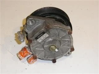 BOMBA DE AGUA EXTRA - - Toyota Land Cruiser (J12)(2003->) 3.0 02-09 D4D 1KD Foto 1 de 1