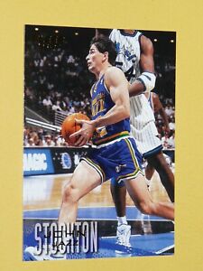 #111 JOHN STOCKTON UTAH JAZZ 1996-1997 NBA BASKETBALL FLEER CARD USA