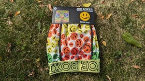 VTG JOE BOXER MEN'S BOXER BRIEFS RAINBOW SMILEY FACE XL 🌈CHOKING WARNING🌈 RARE - Picture 1 of 9