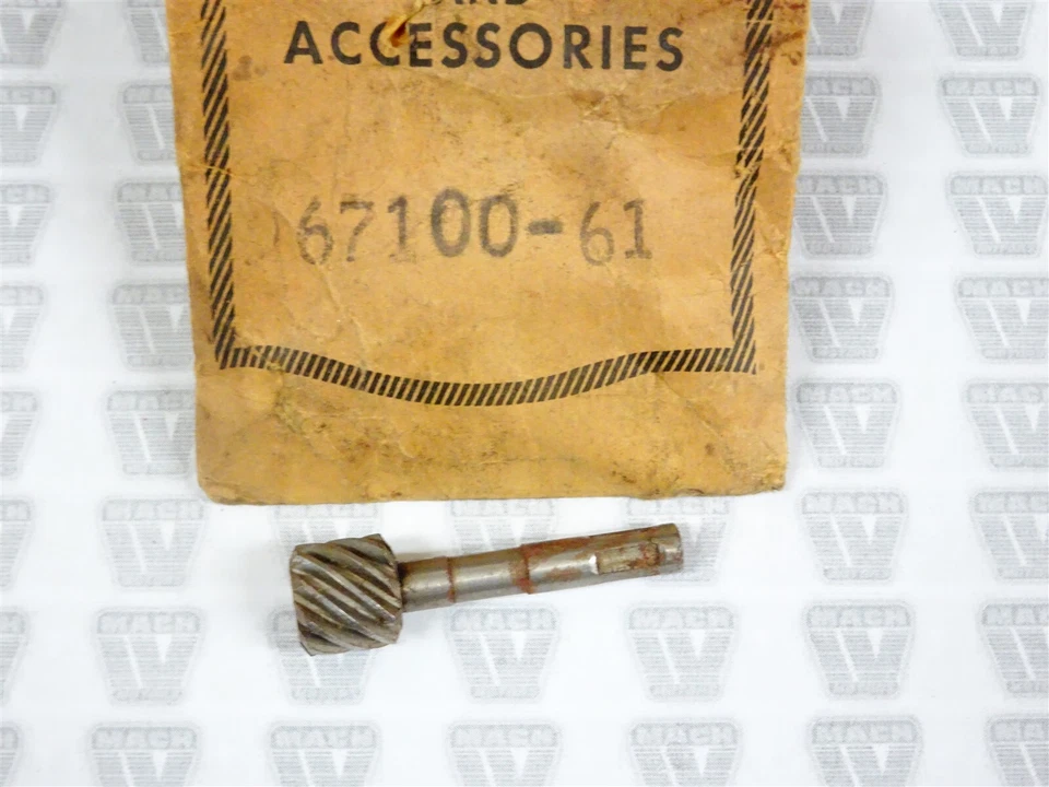 Harley Davidson NOS NEW 67100-61 Drive Gear & Shaft BT BTU Pacer - Image 1 of 3