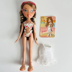 Bratz Doll: Hot Summer Dayz - Yasmin. Swimwear & Flip Flops. Spring Beach Bikini - Picture 1 of 10
