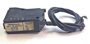 GE TFKSTA12, 120-240 VAC, 50/60 Hz, 125 VDC SHUNT TRIP - Imagen 1 de 3