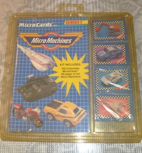 Micro Machines - Micro Cards Serie #1~*~Neu in Verpackung~*~NRFP ~*~aber Kunststoff ist vergilbt - Bild 1 von 3