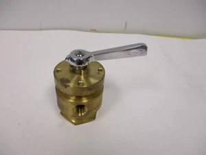 CONANT CONTROLS VALVOLA OTTONE 4 VIE, CBR4TSL015 TEMP 70*, 1/2" NPT, 0-250 PSI  - Foto 1 di 5