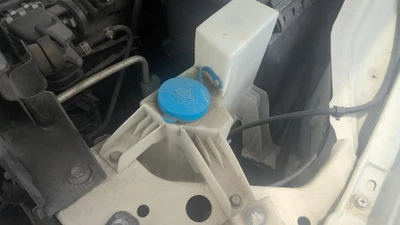 Depósito de líquido de lavadora usado se adapta a: Nissan Nv 2500 S 2016 grado A Foto 1 de 4