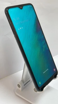 Samsung Galaxy A10 - SM-A105FN/DS - 32GB Black - Unlocked Excellent - Image 1 of 4