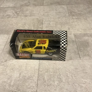 RCCA ALAN KULWICKI #35 QUINCYS STEAK HOUSE 1/64 COLLECTOR SERIES DIECAST - Bild 1 von 4