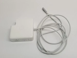 Apple A1343 85W MagSafe Power Adapter for 15 in & 17 in MacBook Pro - Picture 1 of 4