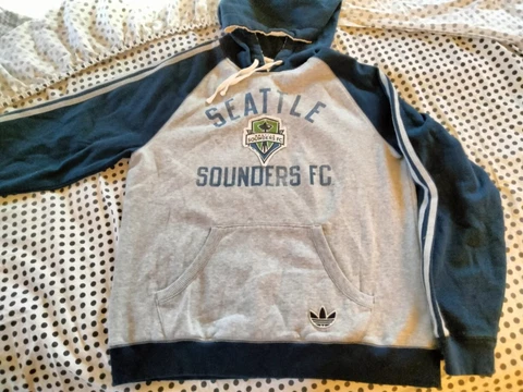 Seattle Sounders FC MLS Soccer Large Gray & Blue Pullover Hoodie Sweatshirt Cover