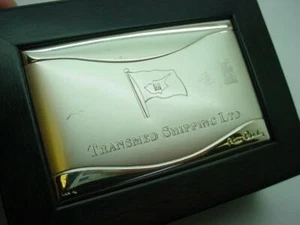 "Transmed Shipping Ltd" Silberfront Box Firmengeschenk von Pierre Cardin - Bild 1 von 4