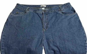 Christopher & Banks Women’s Denim Shorts Embossed Button & Rivets Sz 16 (88) - Bild 1 von 8