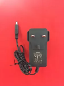ADAPTADOR DE ALIMENTACIÓN DE RED DE CA CC 12V 2.5A FABRICANTE DE EQUIPOS ORIGINALES ADS0363-D 120250A - Imagen 1 de 8