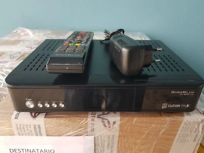 GigaBlue HD 800 UE HD ENIGMA 2 NO ANDROID DVB-S2 HDMI USB - Immagine 1 di 4