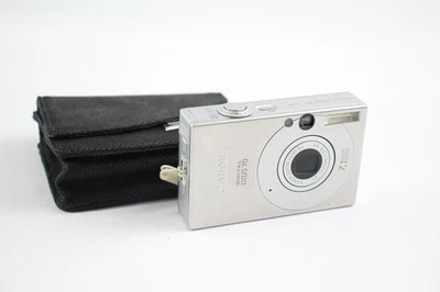 Canon IXUS 70 Digital Compact Camera Working w/ Canon 3x Optical Zoom Lens - Image 1 of 4