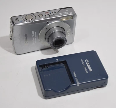 Canon PowerShot SD630 ELPH PC1147 6.0MP 3x Optical Zoom Silver Digital Cam W/Bat - Image 1 of 4