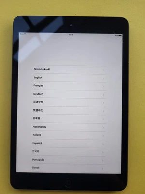 Ipad mini UNLOCKED - Image 1 of 4